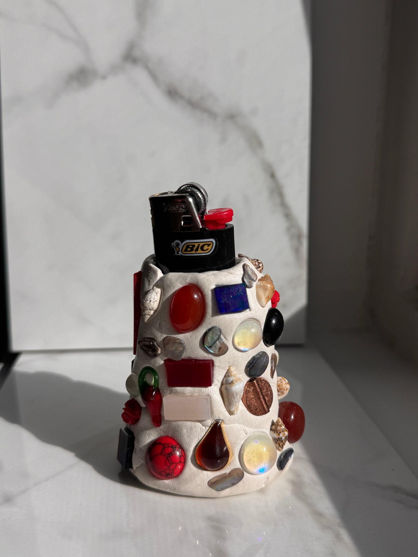 rose & thorn lighter case