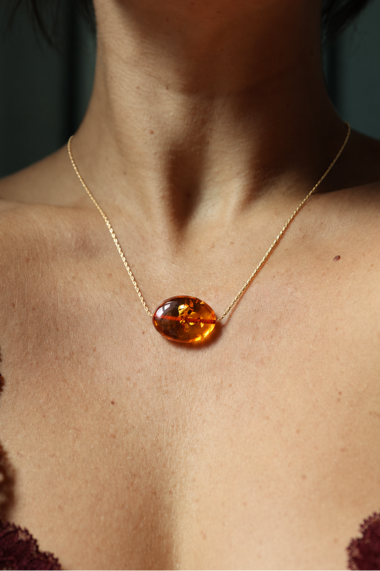 honeyed amber necklace, gold